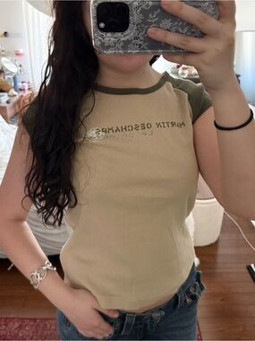 Vintage Y2K Beige and Olive Cap-Sleeve Graphic Tee
